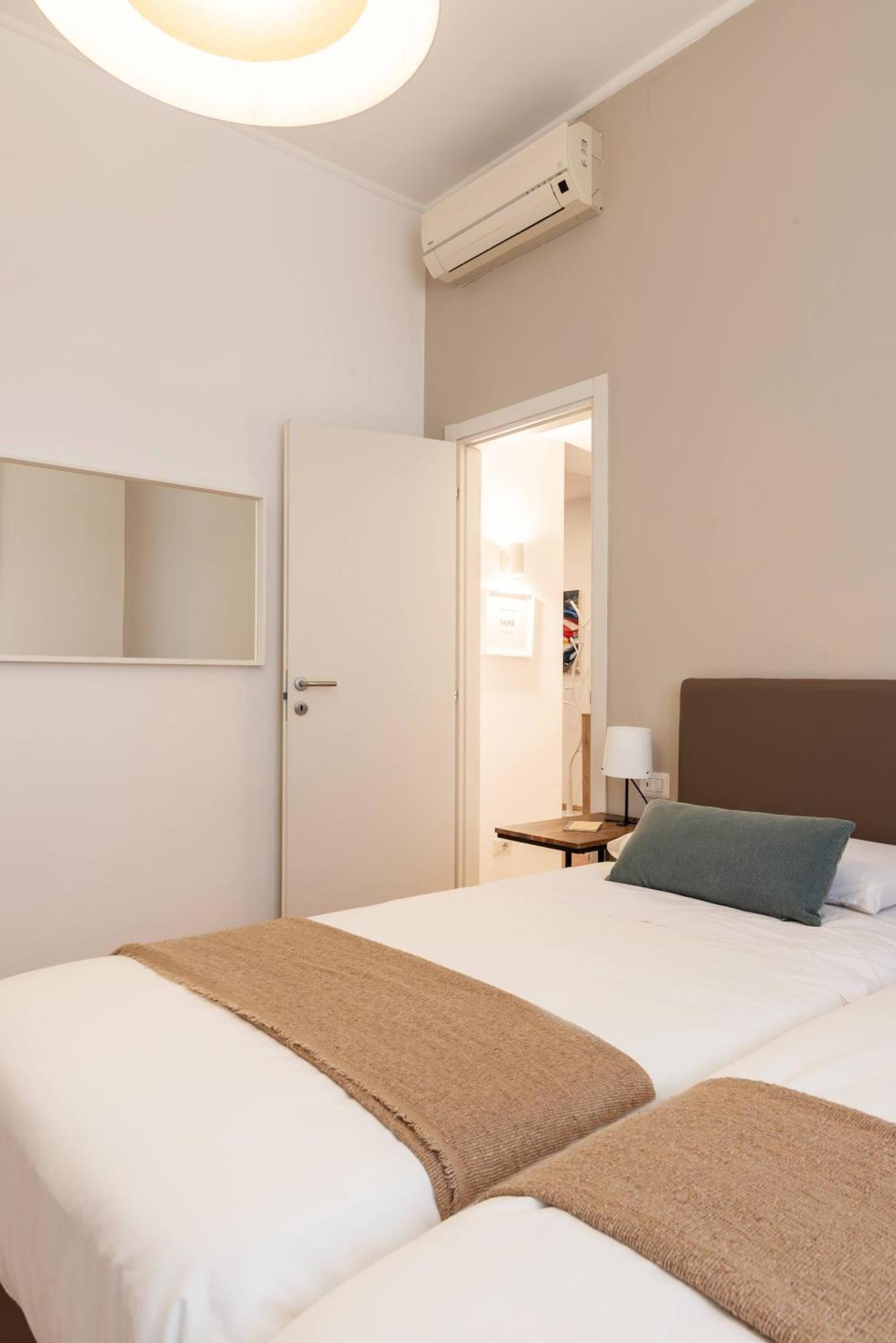 Agostino Flexyrent Apt Ac Milaan Buitenkant foto